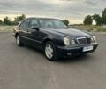 Синій Мерседес Е-Клас, об'ємом двигуна 2.6 л та пробігом 305 тис. км за 3999 $, фото 1 на Automoto.ua
