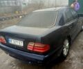 Синій Мерседес Е-Клас, об'ємом двигуна 2 л та пробігом 0 тис. км за 2000 $, фото 2 на Automoto.ua