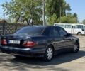 Синий Мерседес Е-Класс, объемом двигателя 2 л и пробегом 340 тыс. км за 3300 $, фото 2 на Automoto.ua