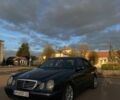 Синій Мерседес Е-Клас, об'ємом двигуна 2 л та пробігом 500 тис. км за 4050 $, фото 3 на Automoto.ua