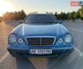 Синий Мерседес Е-Класс, объемом двигателя 2.8 л и пробегом 362 тыс. км за 3600 $, фото 1 на Automoto.ua