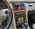 Синий Мерседес Е-Класс, объемом двигателя 3.2 л и пробегом 460 тыс. км за 4000 $, фото 7 на Automoto.ua