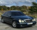 Синий Мерседес Е-Класс, объемом двигателя 3.2 л и пробегом 340 тыс. км за 3750 $, фото 1 на Automoto.ua