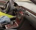 Синій Мерседес Е-Клас, об'ємом двигуна 2 л та пробігом 250 тис. км за 1999 $, фото 4 на Automoto.ua