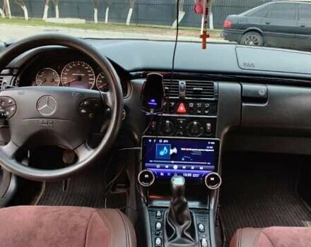 Синій Мерседес Е-Клас, об'ємом двигуна 2 л та пробігом 300 тис. км за 4700 $, фото 34 на Automoto.ua