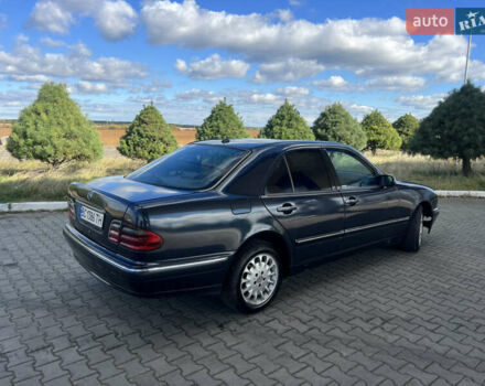 Синій Мерседес Е-Клас, об'ємом двигуна 2.69 л та пробігом 299 тис. км за 2999 $, фото 3 на Automoto.ua