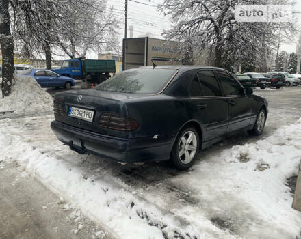 Синий Мерседес Е-Класс, объемом двигателя 2.69 л и пробегом 320 тыс. км за 7000 $, фото 4 на Automoto.ua