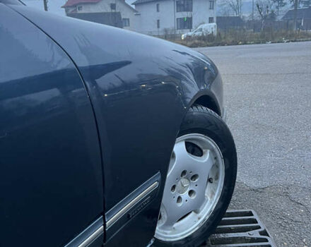 Синій Мерседес Е-Клас, об'ємом двигуна 3.22 л та пробігом 372 тис. км за 4300 $, фото 8 на Automoto.ua