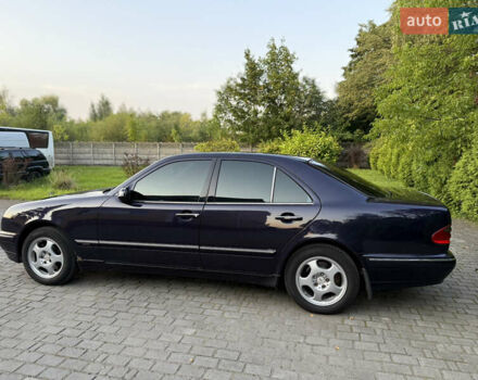 Синій Мерседес Е-Клас, об'ємом двигуна 2.7 л та пробігом 346 тис. км за 7700 $, фото 2 на Automoto.ua