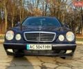 Синій Мерседес Е-Клас, об'ємом двигуна 3.2 л та пробігом 400 тис. км за 5450 $, фото 12 на Automoto.ua
