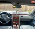 Синій Мерседес Е-Клас, об'ємом двигуна 3.2 л та пробігом 400 тис. км за 5450 $, фото 7 на Automoto.ua