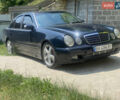 Мерседес Е-Класс 2001 в Бережанах на Automoto.ua Синий Мерседес Е-Класс, объемом двигателя 2 л и пробегом 300 тыс. км за 2450 $, фото 2 на Automoto.ua