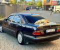 Мерседес Е-Класс 2001 в Ивано-Франковске на Automoto.ua Синий Мерседес Е-Класс, объемом двигателя 3.2 л и пробегом 350 тыс. км за 3800 $, фото 7 на Automoto.ua