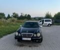 Синий Мерседес Е-Класс, объемом двигателя 2.15 л и пробегом 340 тыс. км за 2500 $, фото 3 на Automoto.ua