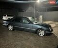 Синий Мерседес Е-Класс, объемом двигателя 2.15 л и пробегом 300 тыс. км за 4100 $, фото 7 на Automoto.ua