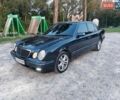 Синий Мерседес Е-Класс, объемом двигателя 2.1 л и пробегом 380 тыс. км за 4700 $, фото 1 на Automoto.ua