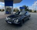 Мерседес Е-Класс 2001 в Жовкве на Automoto.ua Синий Мерседес Е-Класс, объемом двигателя 2.7 л и пробегом 299 тыс. км за 3649 $, фото 5 на Automoto.ua