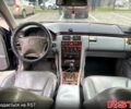 Синий Мерседес Е-Класс, объемом двигателя 2.2 л и пробегом 333 тыс. км за 2600 $, фото 7 на Automoto.ua