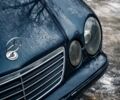 Синий Мерседес Е-Класс, объемом двигателя 2.2 л и пробегом 400 тыс. км за 3800 $, фото 17 на Automoto.ua