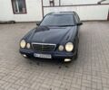 Синий Мерседес Е-Класс, объемом двигателя 2.1 л и пробегом 630 тыс. км за 3800 $, фото 2 на Automoto.ua