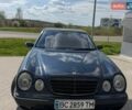 Синий Мерседес Е-Класс, объемом двигателя 2.2 л и пробегом 505 тыс. км за 3500 $, фото 3 на Automoto.ua