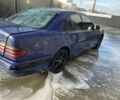 Синий Мерседес Е-Класс, объемом двигателя 2.2 л и пробегом 400 тыс. км за 1500 $, фото 3 на Automoto.ua