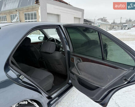 Синій Мерседес Е-Клас, об'ємом двигуна 2.6 л та пробігом 530 тис. км за 2800 $, фото 12 на Automoto.ua