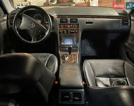 Синій Мерседес Е-Клас, об'ємом двигуна 2.7 л та пробігом 550 тис. км за 5200 $, фото 4 на Automoto.ua