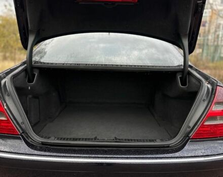 Синій Мерседес Е-Клас, об'ємом двигуна 2.7 л та пробігом 440 тис. км за 6300 $, фото 17 на Automoto.ua