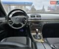 Синій Мерседес Е-Клас, об'ємом двигуна 2.7 л та пробігом 336 тис. км за 4499 $, фото 10 на Automoto.ua