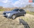 Синій Мерседес Е-Клас, об'ємом двигуна 3.2 л та пробігом 378 тис. км за 8900 $, фото 17 на Automoto.ua