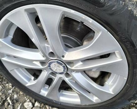 Синий Мерседес Е-Класс, объемом двигателя 3.2 л и пробегом 378 тыс. км за 11900 $, фото 43 на Automoto.ua