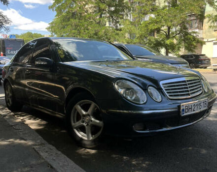 Синий Мерседес Е-Класс, объемом двигателя 2.2 л и пробегом 383 тыс. км за 6500 $, фото 5 на Automoto.ua