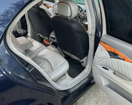 Синий Мерседес Е-Класс, объемом двигателя 2.69 л и пробегом 300 тыс. км за 5333 $, фото 8 на Automoto.ua