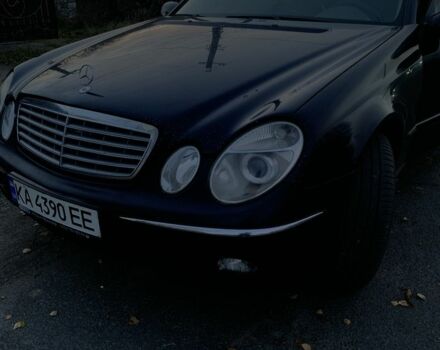 Синий Мерседес Е-Класс, объемом двигателя 2.7 л и пробегом 460 тыс. км за 6000 $, фото 1 на Automoto.ua