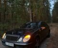 Синий Мерседес Е-Класс, объемом двигателя 2.7 л и пробегом 358 тыс. км за 6500 $, фото 2 на Automoto.ua