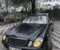 Синій Мерседес Е-Клас, об'ємом двигуна 2.2 л та пробігом 450 тис. км за 2100 $, фото 1 на Automoto.ua