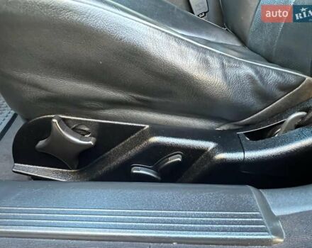 Синій Мерседес Е-Клас, об'ємом двигуна 2.8 л та пробігом 241 тис. км за 8490 $, фото 10 на Automoto.ua