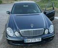 Синий Мерседес Е-Класс, объемом двигателя 2.2 л и пробегом 383 тыс. км за 6500 $, фото 4 на Automoto.ua