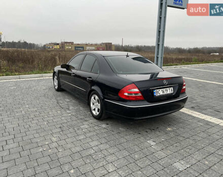 Синій Мерседес Е-Клас, об'ємом двигуна 2.6 л та пробігом 246 тис. км за 6990 $, фото 5 на Automoto.ua