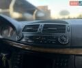 Синий Мерседес Е-Класс, объемом двигателя 3.2 л и пробегом 500 тыс. км за 6250 $, фото 11 на Automoto.ua