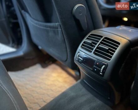 Синій Мерседес Е-Клас, об'ємом двигуна 2.6 л та пробігом 300 тис. км за 5250 $, фото 47 на Automoto.ua