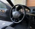 Синий Мерседес Е-Класс, объемом двигателя 3.2 л и пробегом 500 тыс. км за 6281 $, фото 13 на Automoto.ua