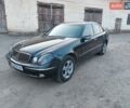 Синий Мерседес Е-Класс, объемом двигателя 2.1 л и пробегом 270 тыс. км за 5950 $, фото 1 на Automoto.ua