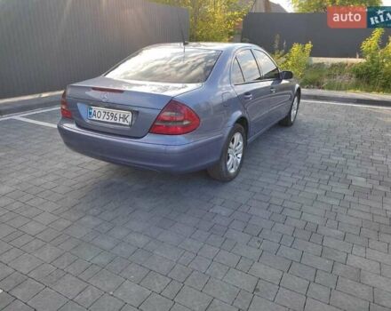 Синій Мерседес Е-Клас, об'ємом двигуна 2.2 л та пробігом 292 тис. км за 6400 $, фото 11 на Automoto.ua