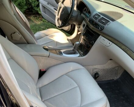 Синій Мерседес Е-Клас, об'ємом двигуна 2.7 л та пробігом 368 тис. км за 8500 $, фото 8 на Automoto.ua