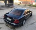 Синий Мерседес Е-Класс, объемом двигателя 2.69 л и пробегом 406 тыс. км за 10000 $, фото 6 на Automoto.ua