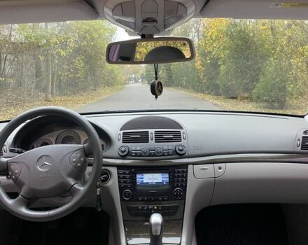 Синій Мерседес Е-Клас, об'ємом двигуна 2.7 л та пробігом 226 тис. км за 8000 $, фото 18 на Automoto.ua