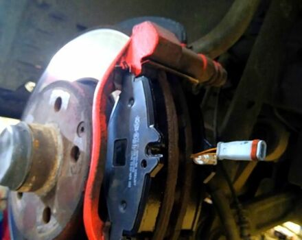 Синий Мерседес Е-Класс, объемом двигателя 2.1 л и пробегом 400 тыс. км за 6700 $, фото 11 на Automoto.ua