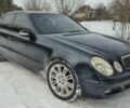 Синий Мерседес Е-Класс, объемом двигателя 2.6 л и пробегом 350 тыс. км за 5000 $, фото 1 на Automoto.ua